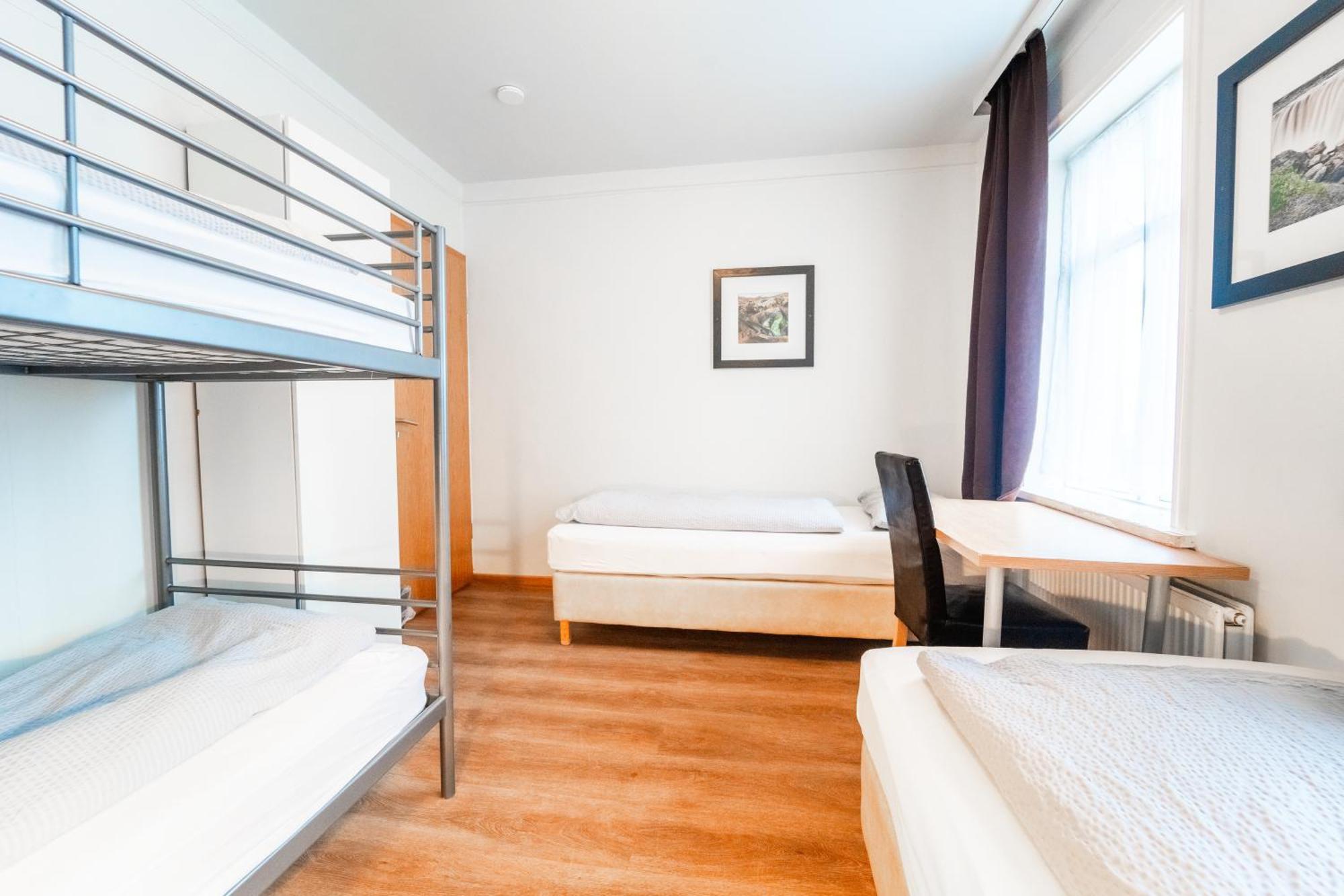 Familienzimmer mit Gemeinschaftsbad